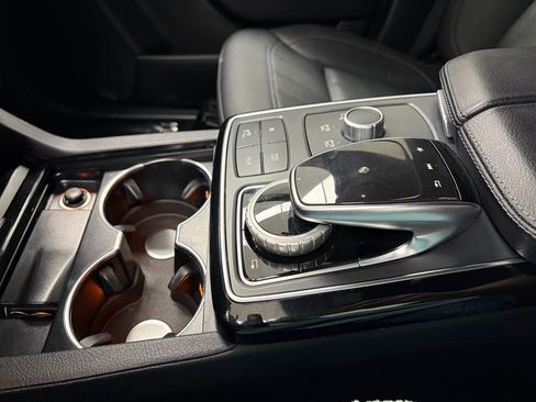 Used 2019 Mercedes-Benz GLS 450 4MATIC w/ Premium 1 Package image 26