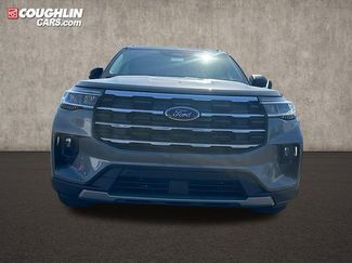 New 2025 Ford Explorer Active w/ Active Comfort Package video 2