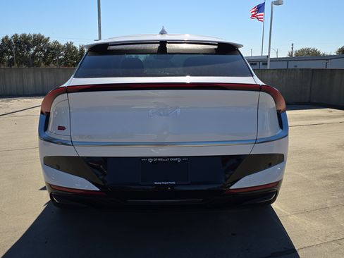New 2025 Kia EV6 Wind image 7