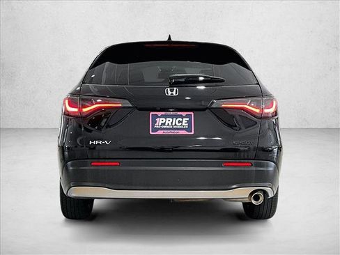 Used 2025 Honda HR-V Sport image 4