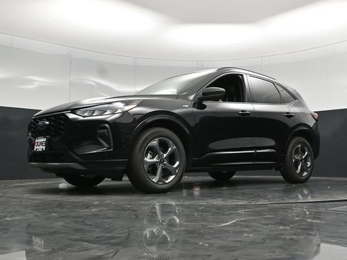 Used 2023 Ford Escape ST-Line w/ Tech Pack #1 AWD/4WD image 55
