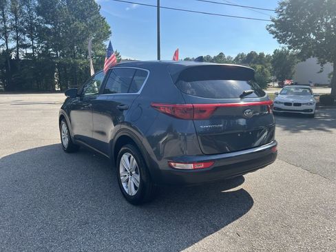 Used 2017 Kia Sportage LX AWD/4WD image 7