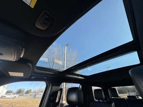 Used 2019 Ford Expedition Limited w/ Equipment Group 301A image 22