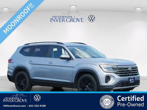 Certified 2024 Volkswagen Atlas SE w/ Panoramic Sunroof Package AWD/4WD image 1