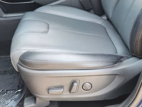 Certified 2023 Hyundai Santa Fe SEL w/ Premium Package FWD image 17