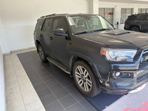 Used 2024 Toyota 4Runner TRD Sport AWD/4WD image 2