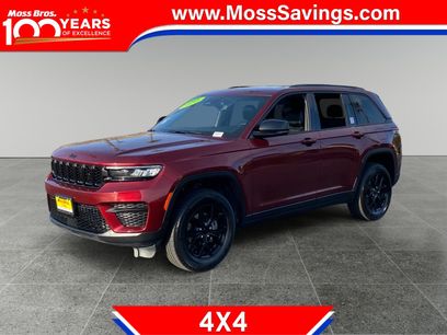 Used 2024 Jeep Grand Cherokee Altitude