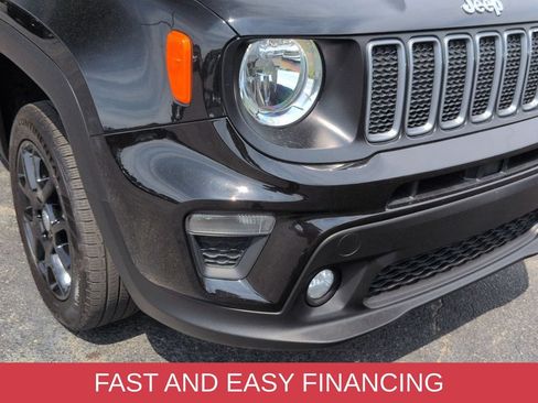 Used 2023 Jeep Renegade Latitude w/ Premium Group AWD/4WD image 8