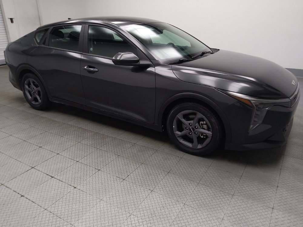 Used 2025 Kia K4 FWD image 11