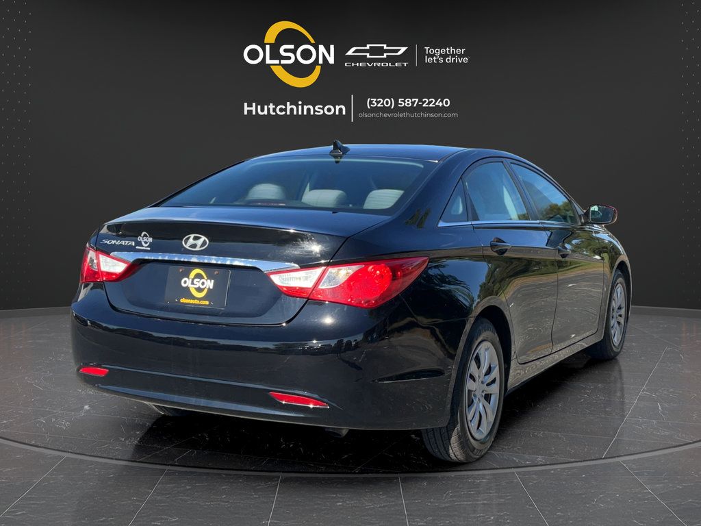 Used 2011 Hyundai Sonata GLS FWD image 13