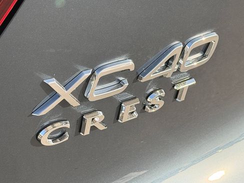 New 2026 Volvo XC40 B5 Ultra w/ Protection Package Premier AWD/4WD image 9