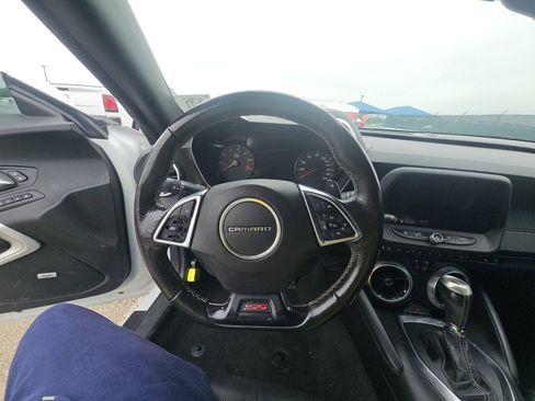 Used 2019 Chevrolet Camaro SS RWD image 19