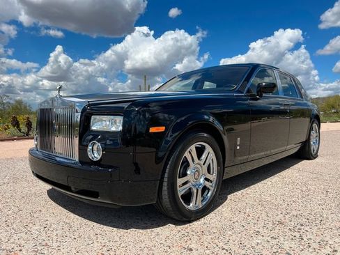 Used 2004 Rolls-Royce Phantom Sedan RWD image 20