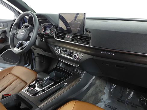Used 2023 Audi Q5 2.0T Premium image 13