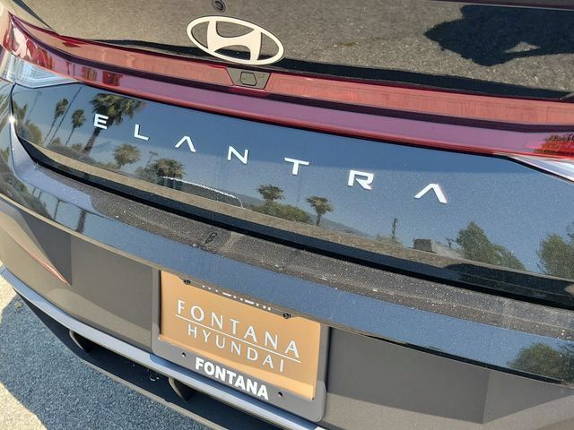 New 2026 Hyundai Elantra Sport FWD image 27