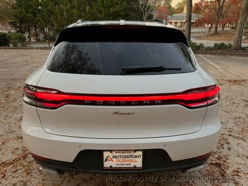 Used 2019 Porsche Macan AWD/4WD image 5