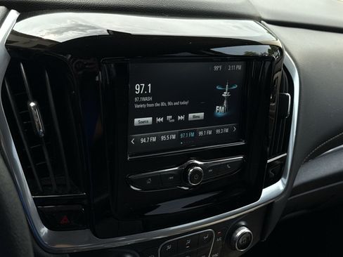 Used 2019 Chevrolet Traverse LS FWD image 14