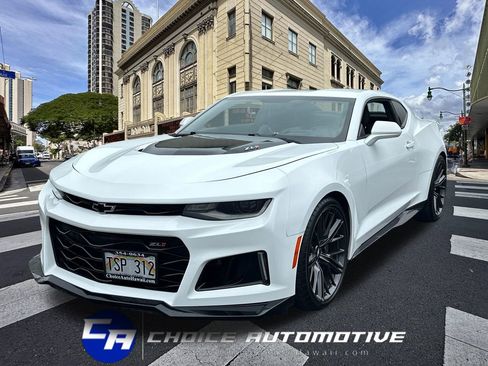 Used 2018 Chevrolet Camaro ZL1 image 1