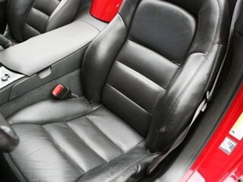 Used 2008 Chevrolet Corvette Convertible w/ Preferred Equipment Group RWD image 22