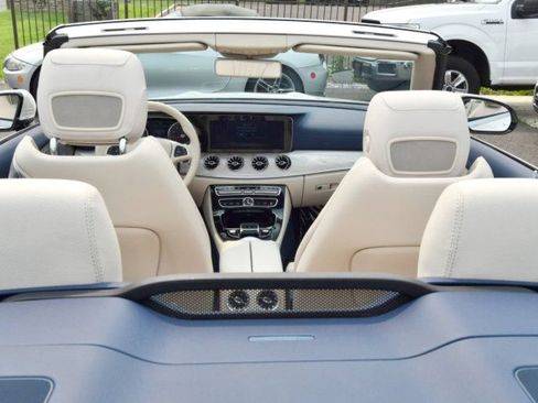 Used 2018 Mercedes-Benz E 400 4MATIC Cabriolet w/ Premium 2 Package (Q02) image 13