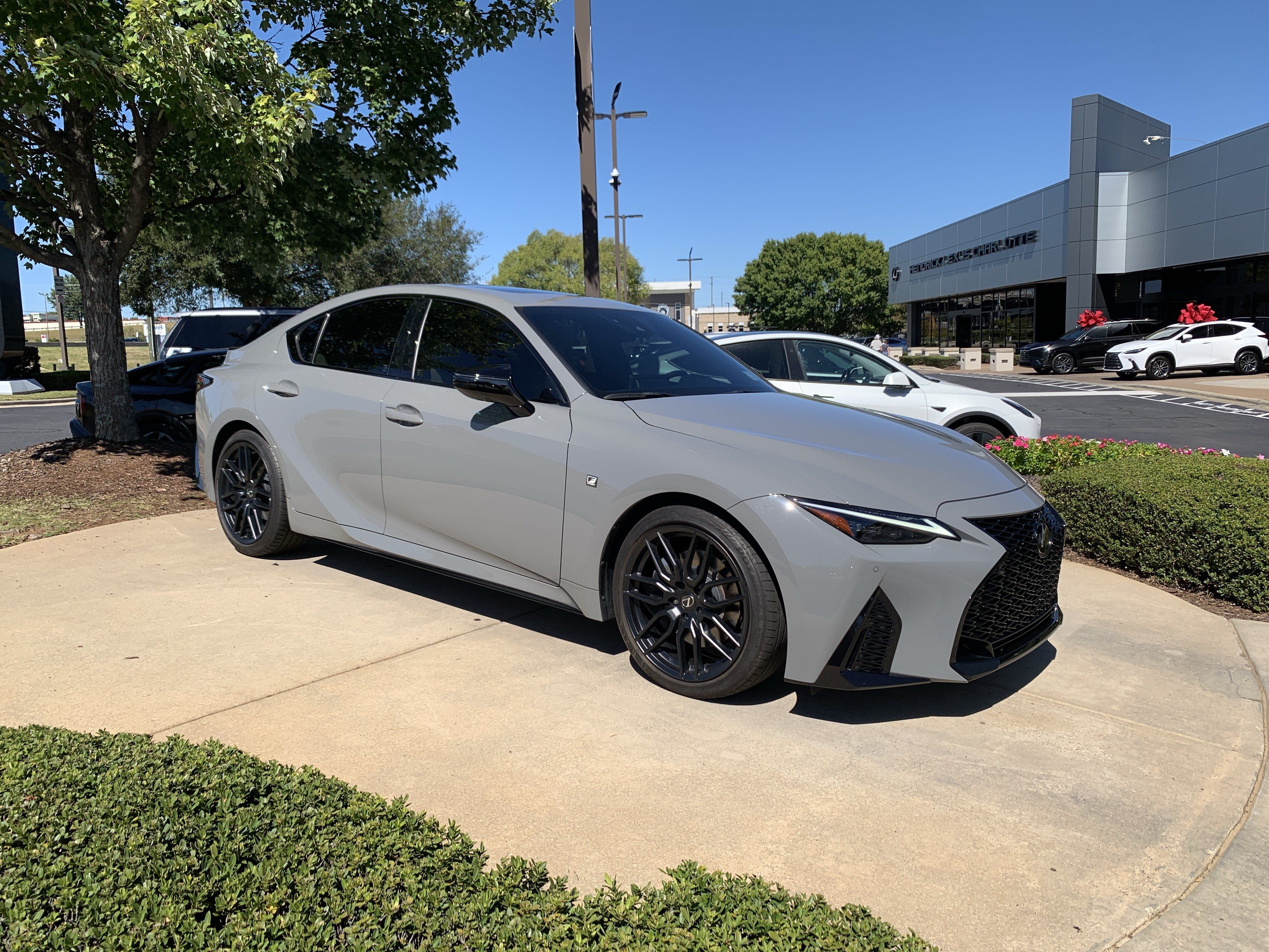 Used 2025 Lexus IS 350 F Sport RWD image 2