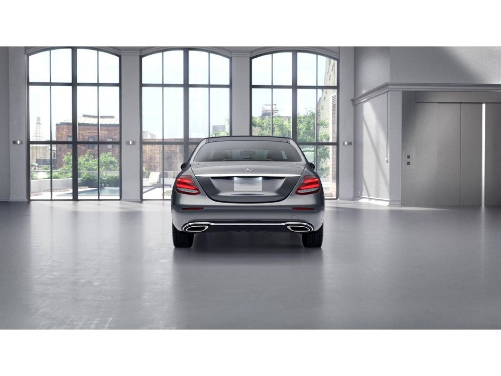Used 2019 Mercedes-Benz E 300 4MATIC image 25