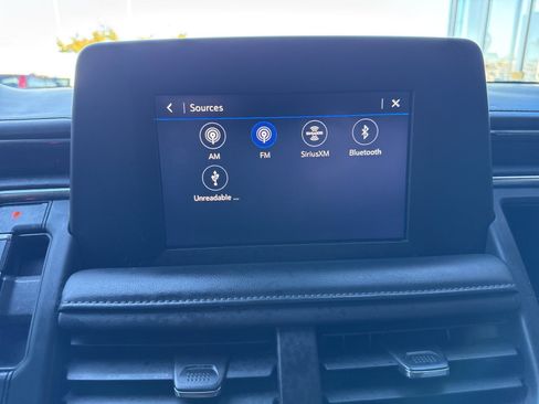 Used 2023 Chevrolet Suburban LS image 22