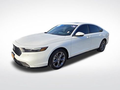 Used 2026 Honda Accord EX-L image 8