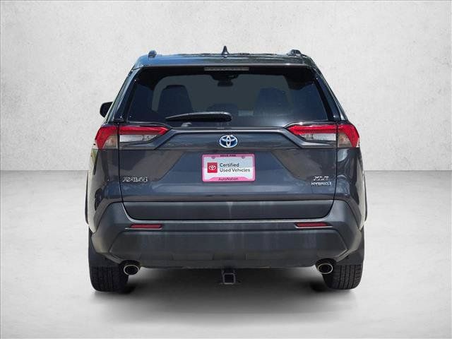 Used 2020 Toyota RAV4 XLE w/ Convenience Package AWD/4WD image 7