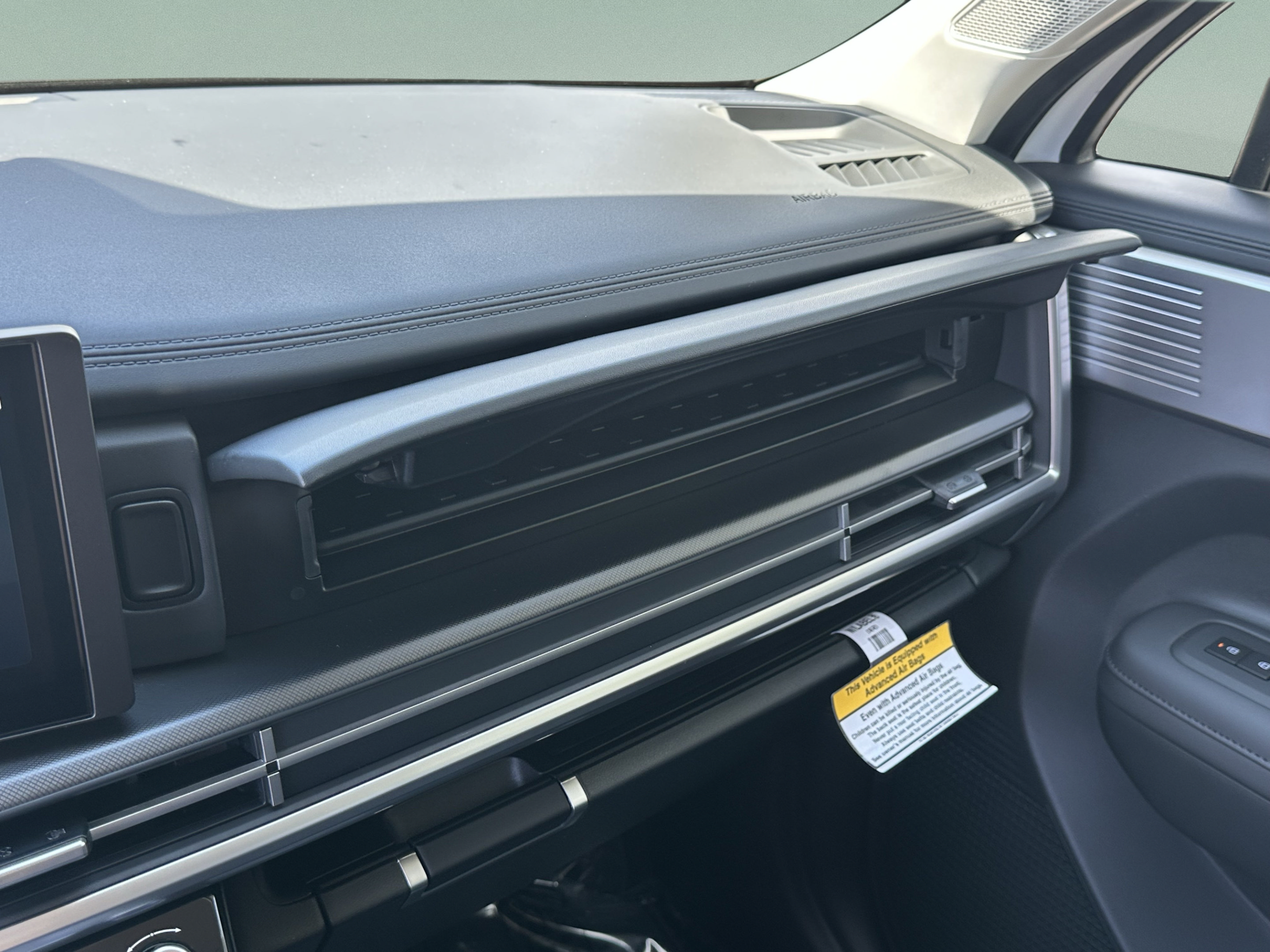 New 2027 Hyundai Santa Fe SEL FWD image 29