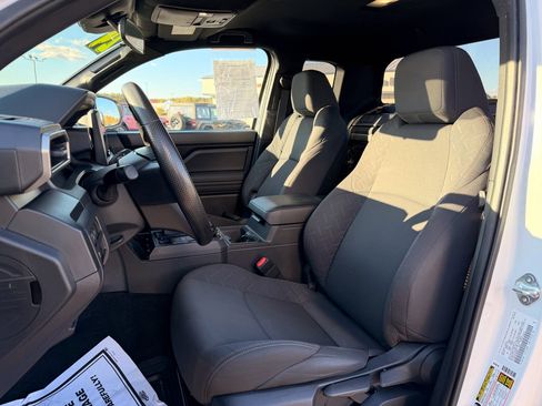 Used 2024 Toyota Tacoma SR image 12