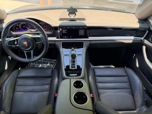 Used 2018 Porsche Panamera 4 AWD/4WD image 21