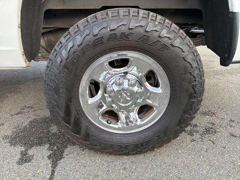 Used 2012 RAM 3500 ST w/ Chrome Appearance Group image 3