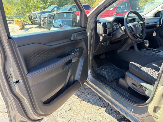 New 2026 Ford Ranger XLT w/ Equipment Group 301A High AWD/4WD image 12