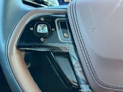 New 2026 Lincoln Aviator Reserve image 11