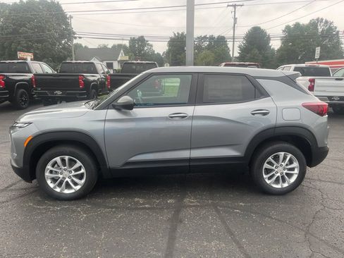 New 2026 Chevrolet TrailBlazer LS w/ LS Convenience Package AWD/4WD image 2