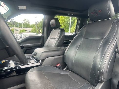 Used 2018 Ford F150 XLT w/ Equipment Group 302A Luxury AWD/4WD image 17