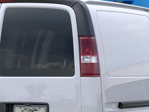 New 2025 Chevrolet Express 2500 w/ Driver Convenience Package RWD image 11