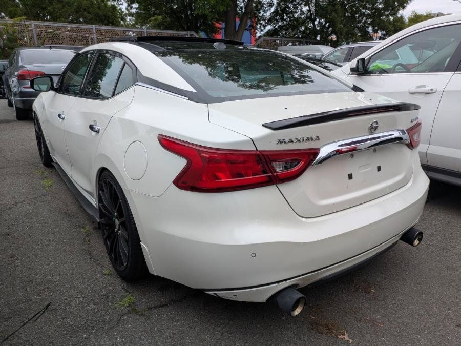Used 2016 Nissan Maxima Platinum FWD image 13