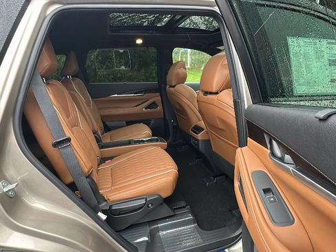 New 2026 INFINITI QX60 Autograph w/ Dark Cargo Package image 10