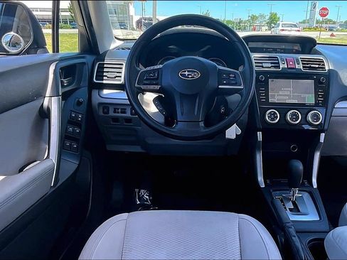 Used 2016 Subaru Forester 2.5i Premium AWD/4WD image 17