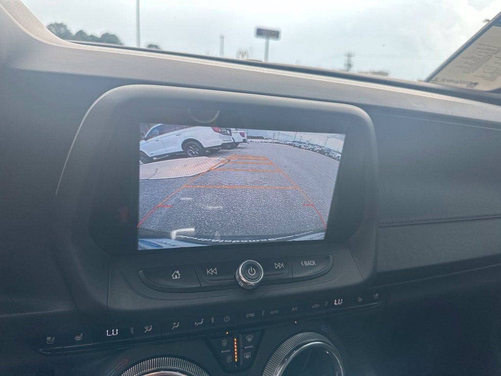 Used 2017 Chevrolet Camaro SS RWD image 20