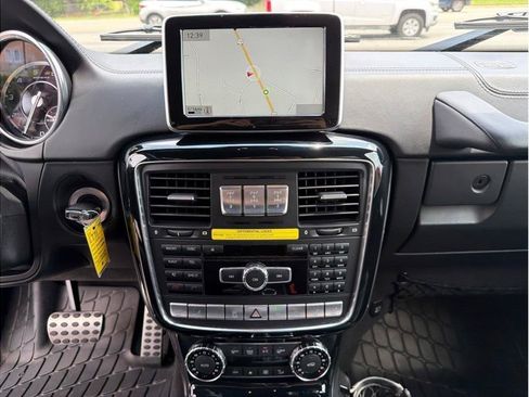 Used 2015 Mercedes-Benz G 63 AMG 4MATIC w/ PA6 Package image 19