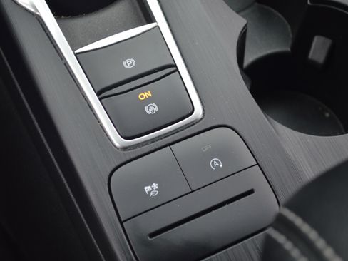 Used 2022 Ford Escape SE w/ Convenience Package image 24