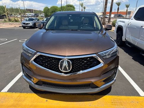 Used 2019 Acura RDX w/ Technology Package FWD image 2
