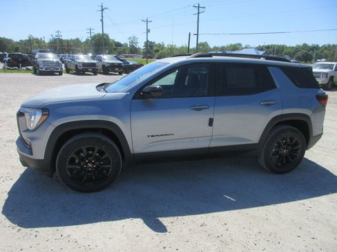New 2026 GMC Terrain Elevation w/ Elevation Premium Package AWD/4WD image 7