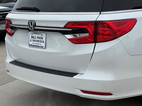 Used 2023 Honda Odyssey EX image 8