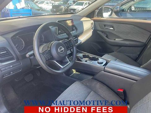 Used 2023 Nissan Rogue SV AWD/4WD image 2