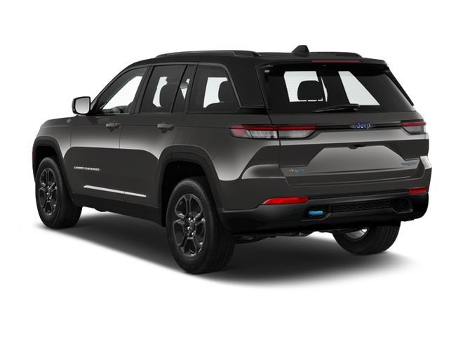 Used 2024 Jeep Grand Cherokee Trailhawk w/ Advanced Protech Group II AWD/4WD image 2