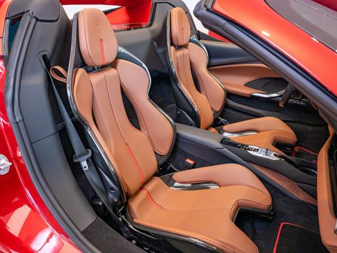 Used 2025 Ferrari 296 GTS image 19